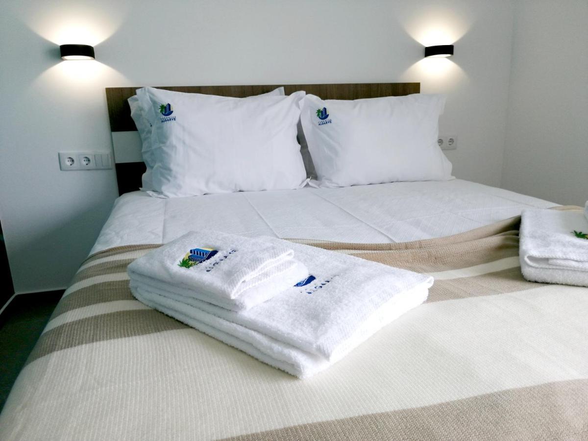 Suites Paradise Algarve Quarteira Exterior photo