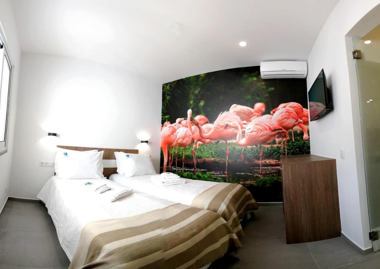 Suites Paradise Algarve Quarteira Exterior photo